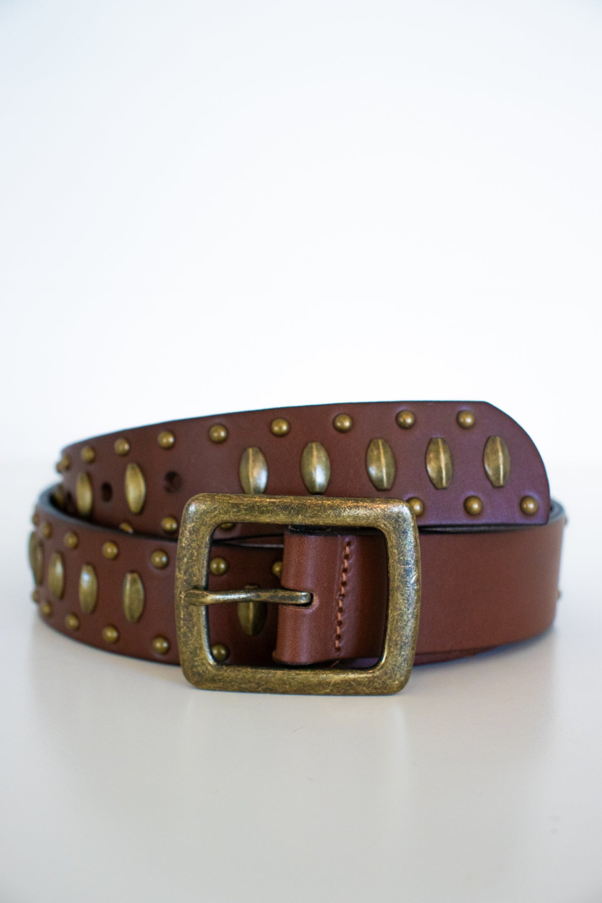 Cognac Aged Brass Studded Leather Belt – Ginger Blue Belts display picture 1